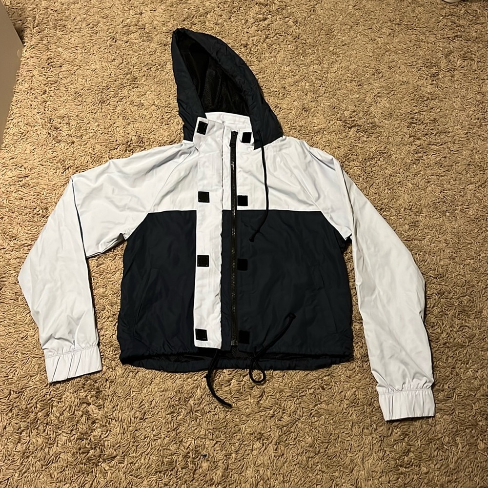 Hollister Windbreaker/Rain coat